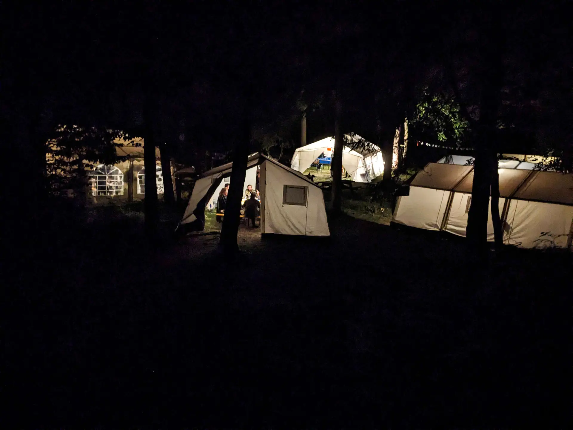 zelte in der nacht